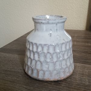 Ceramic vase